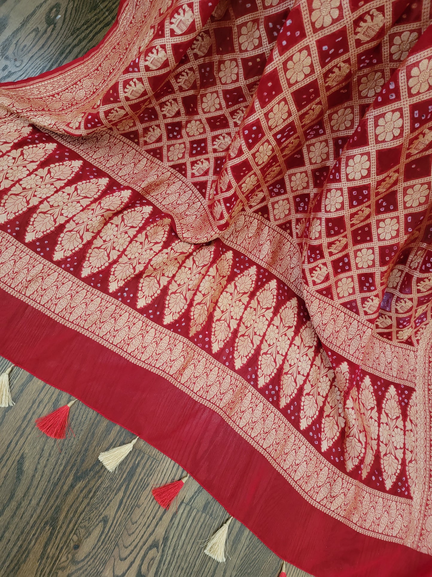 Banarasi Bandhej Dupatta - Red