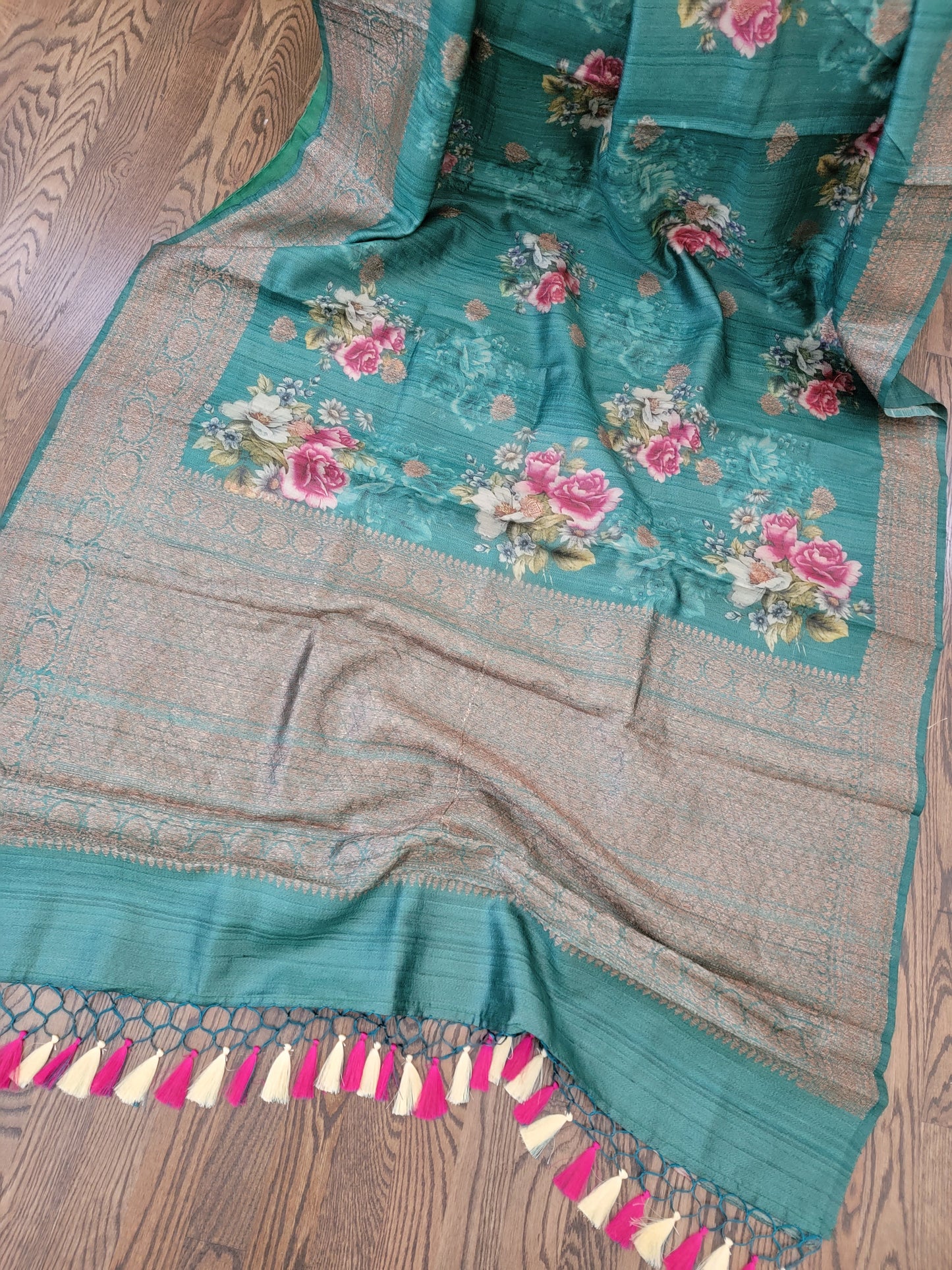 Tusser Banarasi Saree with floral Print