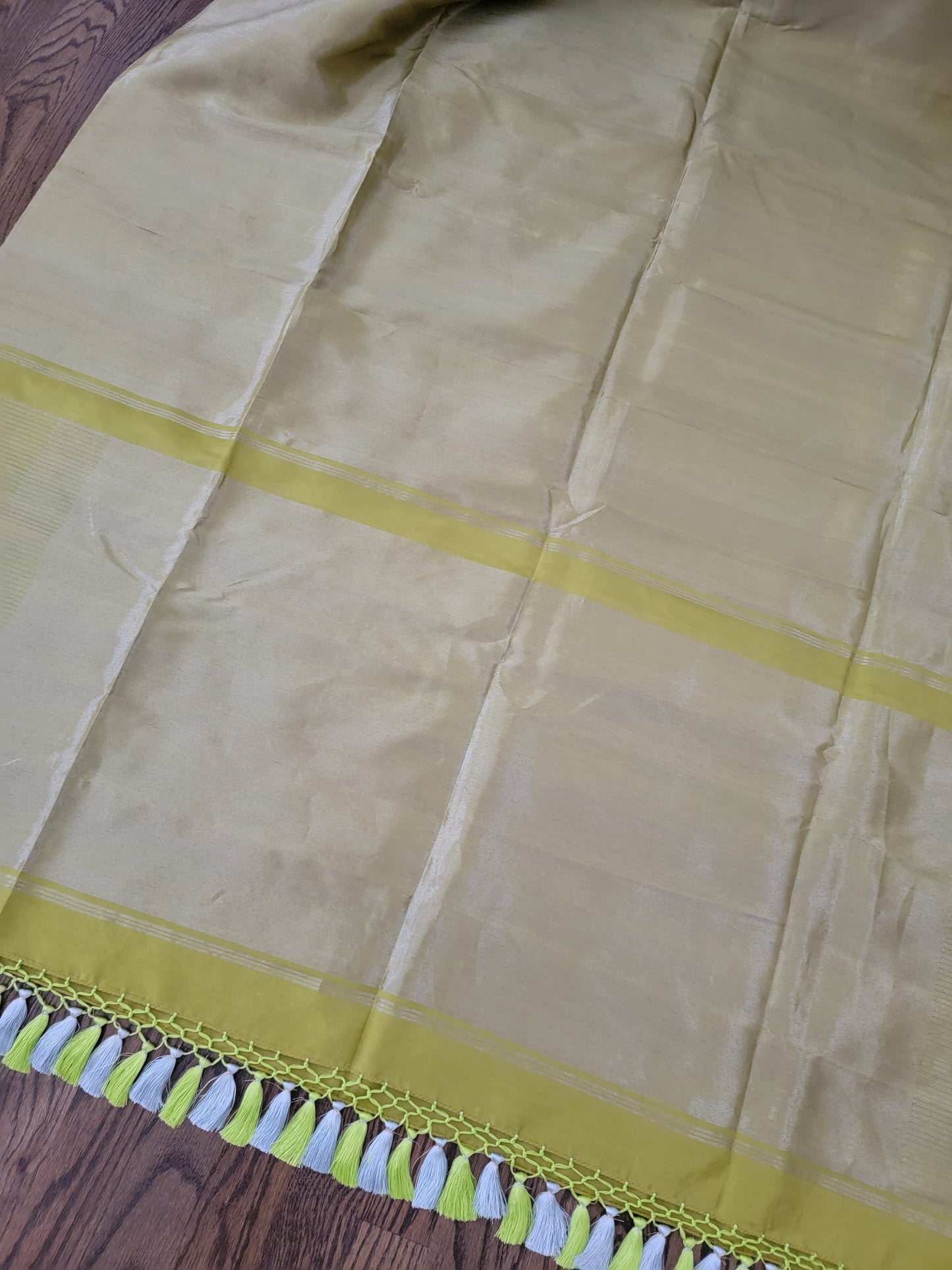 Rising Border Kanjivaram - Lime Yellow