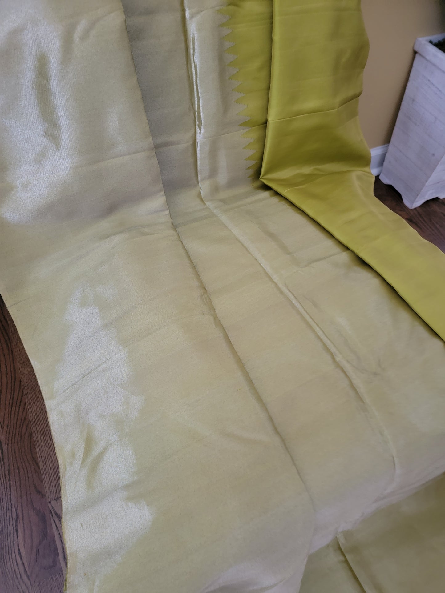 Rising Border Kanjivaram - Lime Yellow