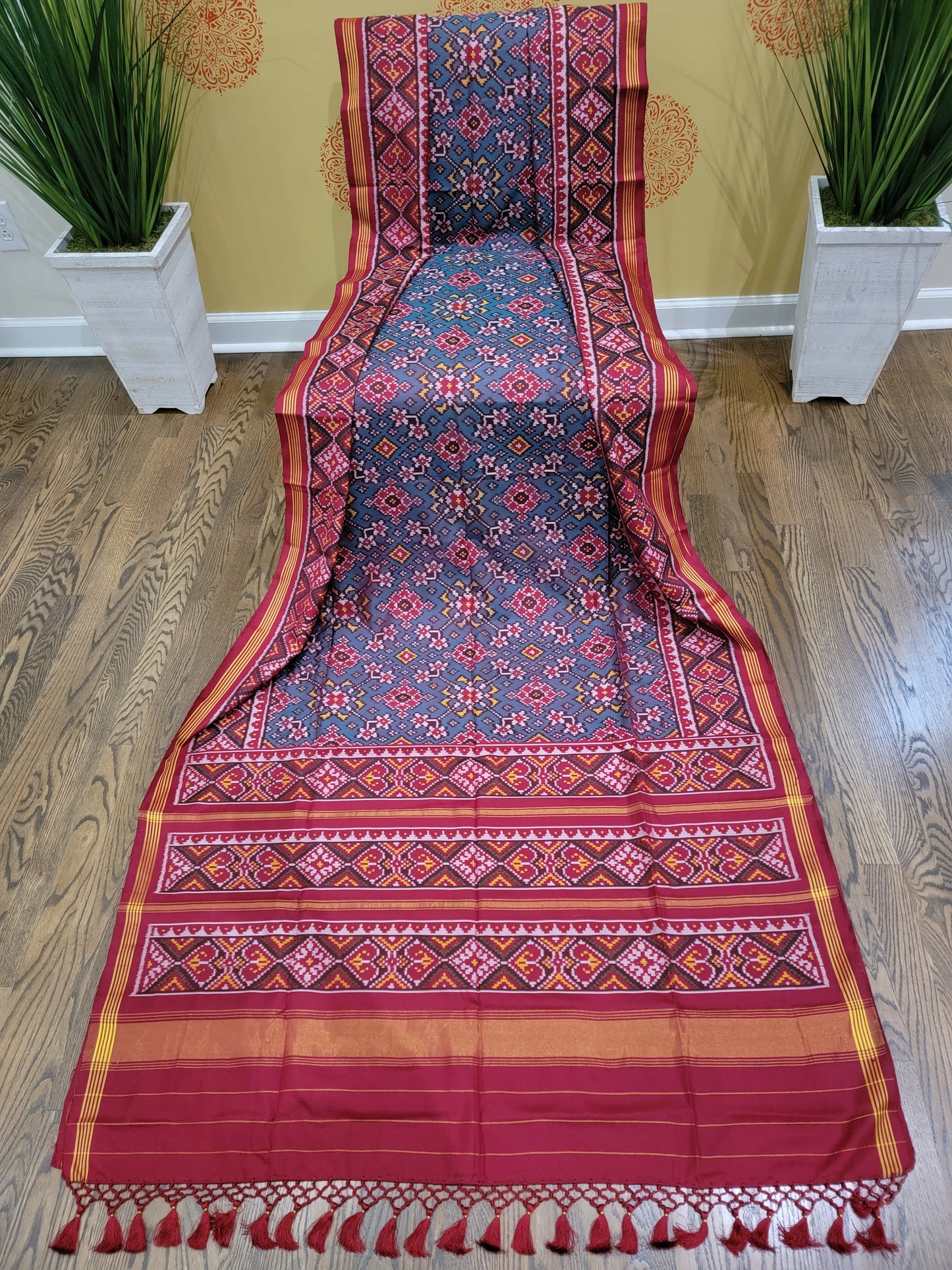 Patola Saree -Dark Olive Green