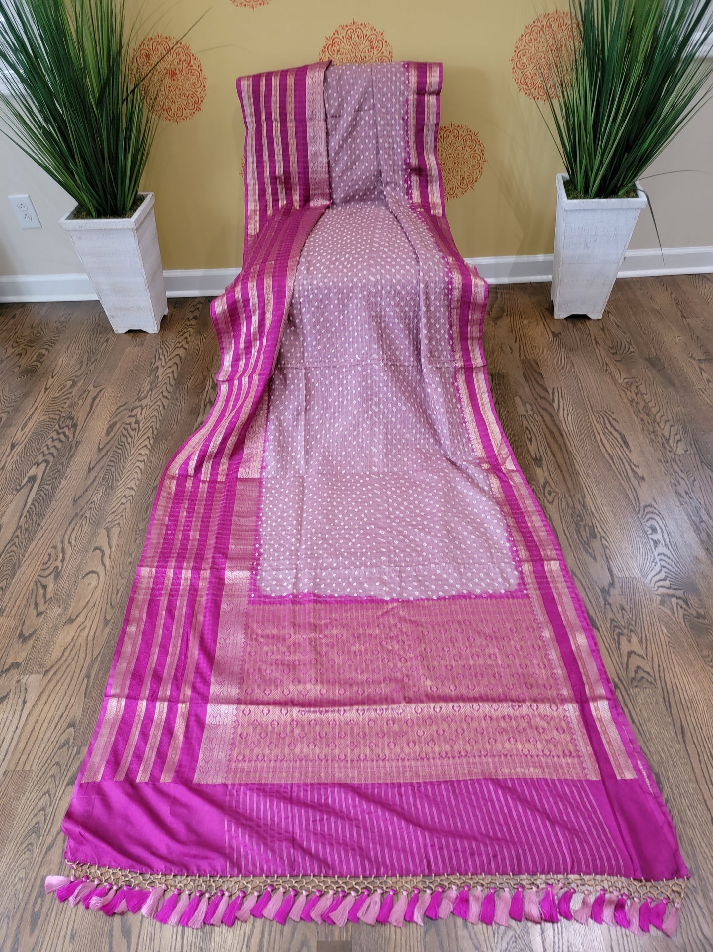 Kanjivaram Bandhej Saree - Pink