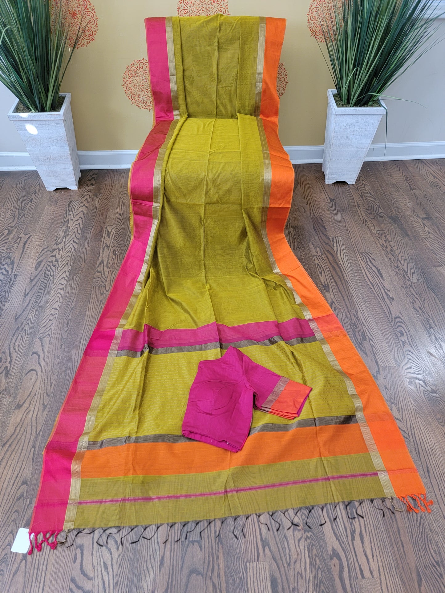 Handwoven Maheshwari - Olive Green