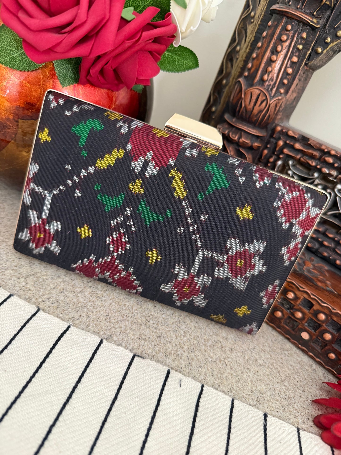 Patola Clutches - Black