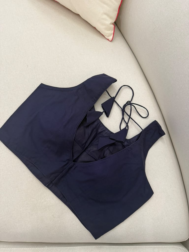 Basic Sleeveless Blouse - Navy Blue