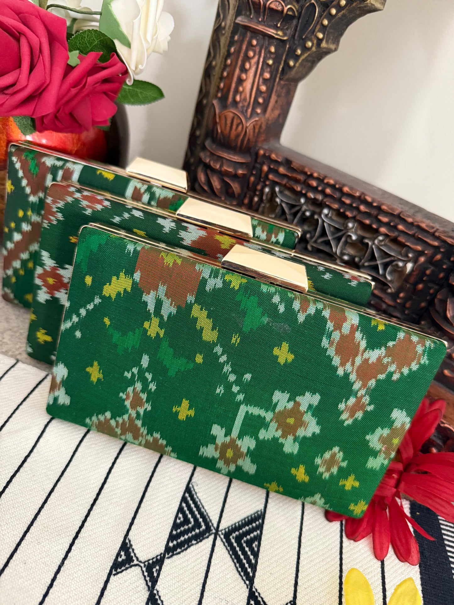 Patola Clutches - Green