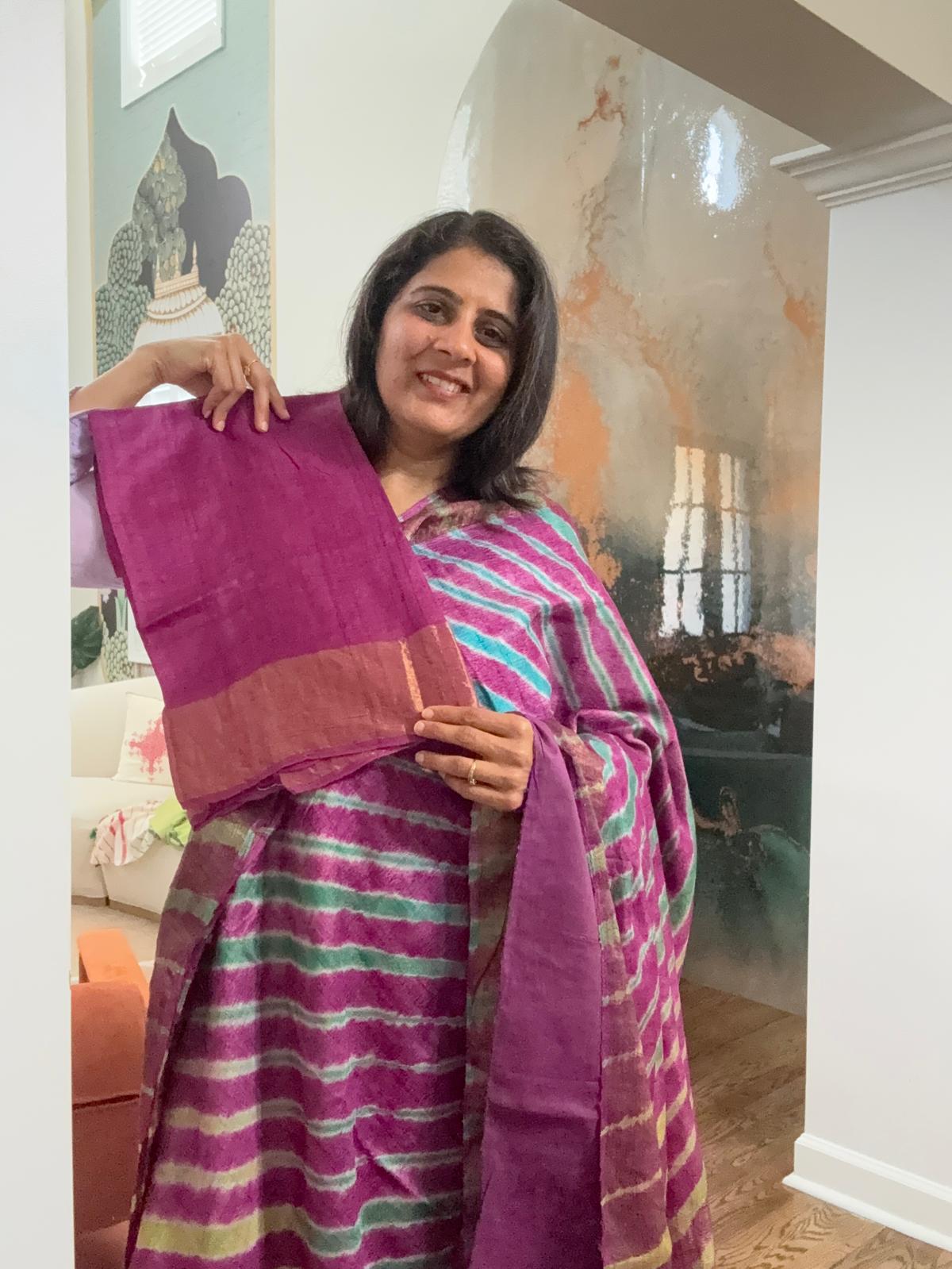 Hand tied laheriya Saree on Tusser - Grape Wine