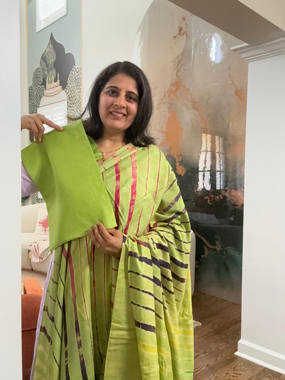 Hand tied laheriya Saree on Tusser - Pistachio Green