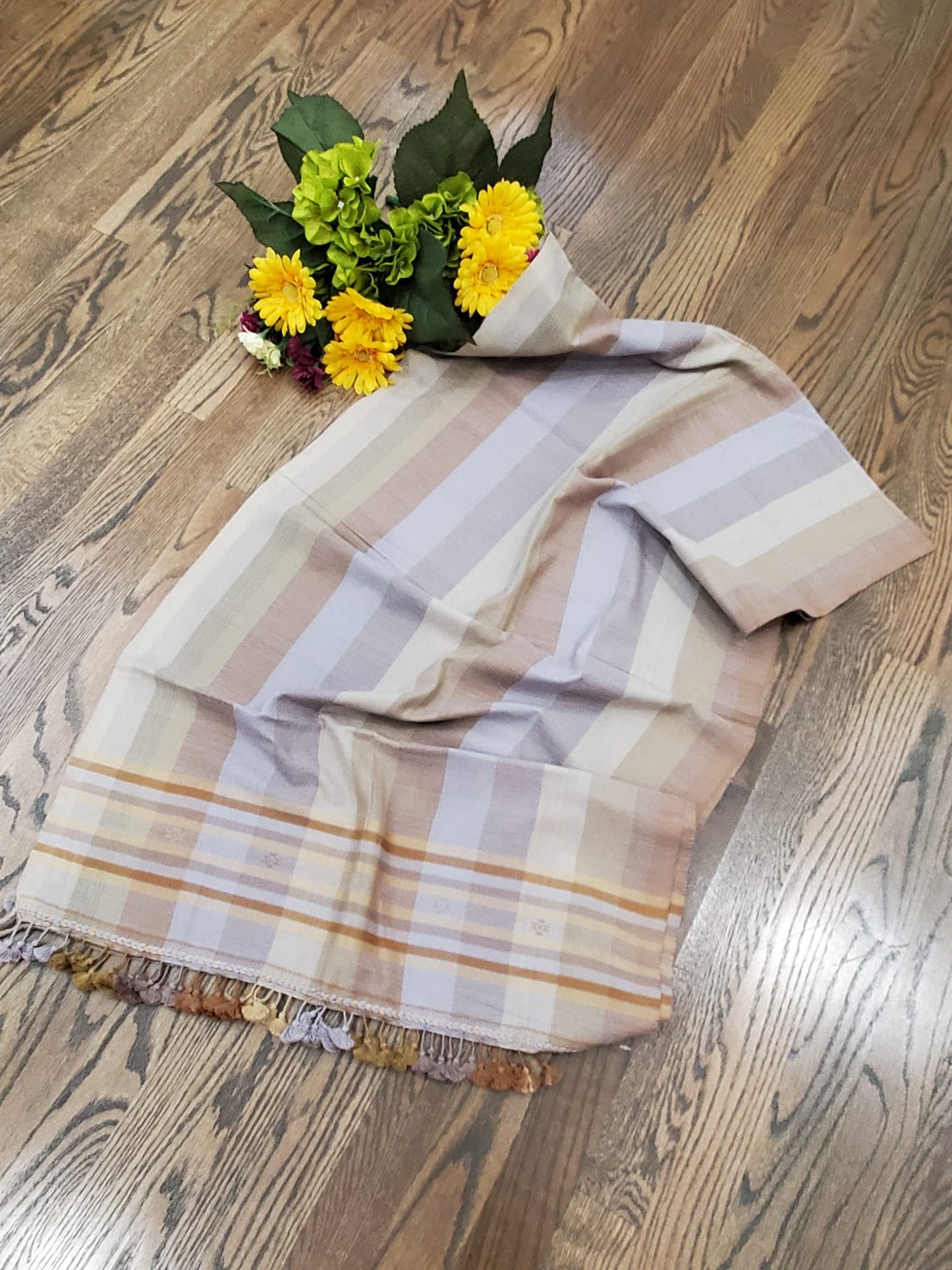Kutchhi Handwoven - Bhujodi Stoles