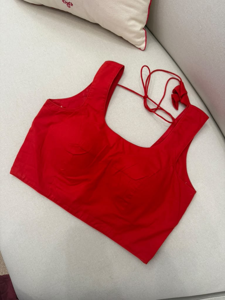 Basic Sleeveless Blouse - Red