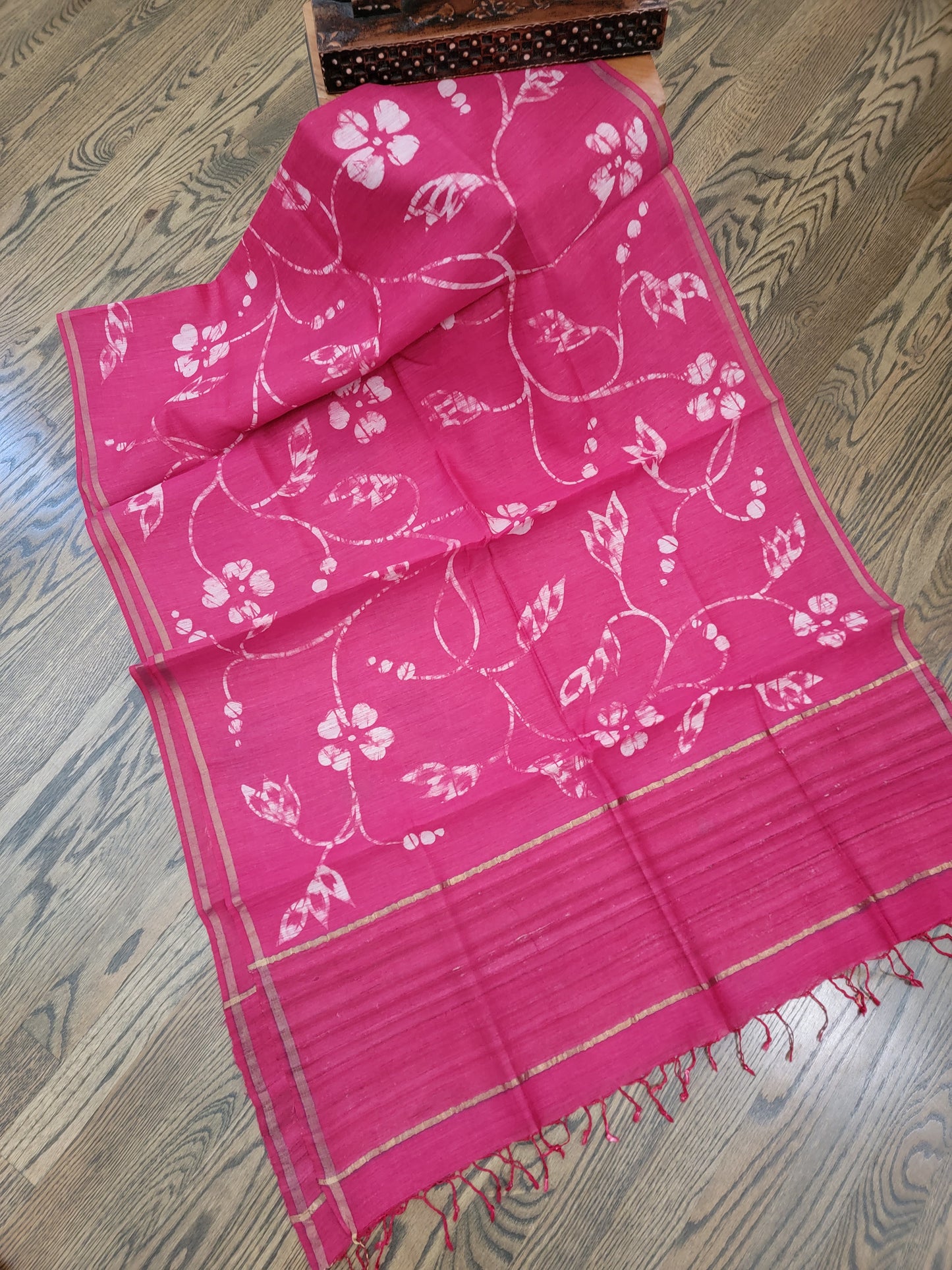 Hand Batik Dupatta on tusser Silk