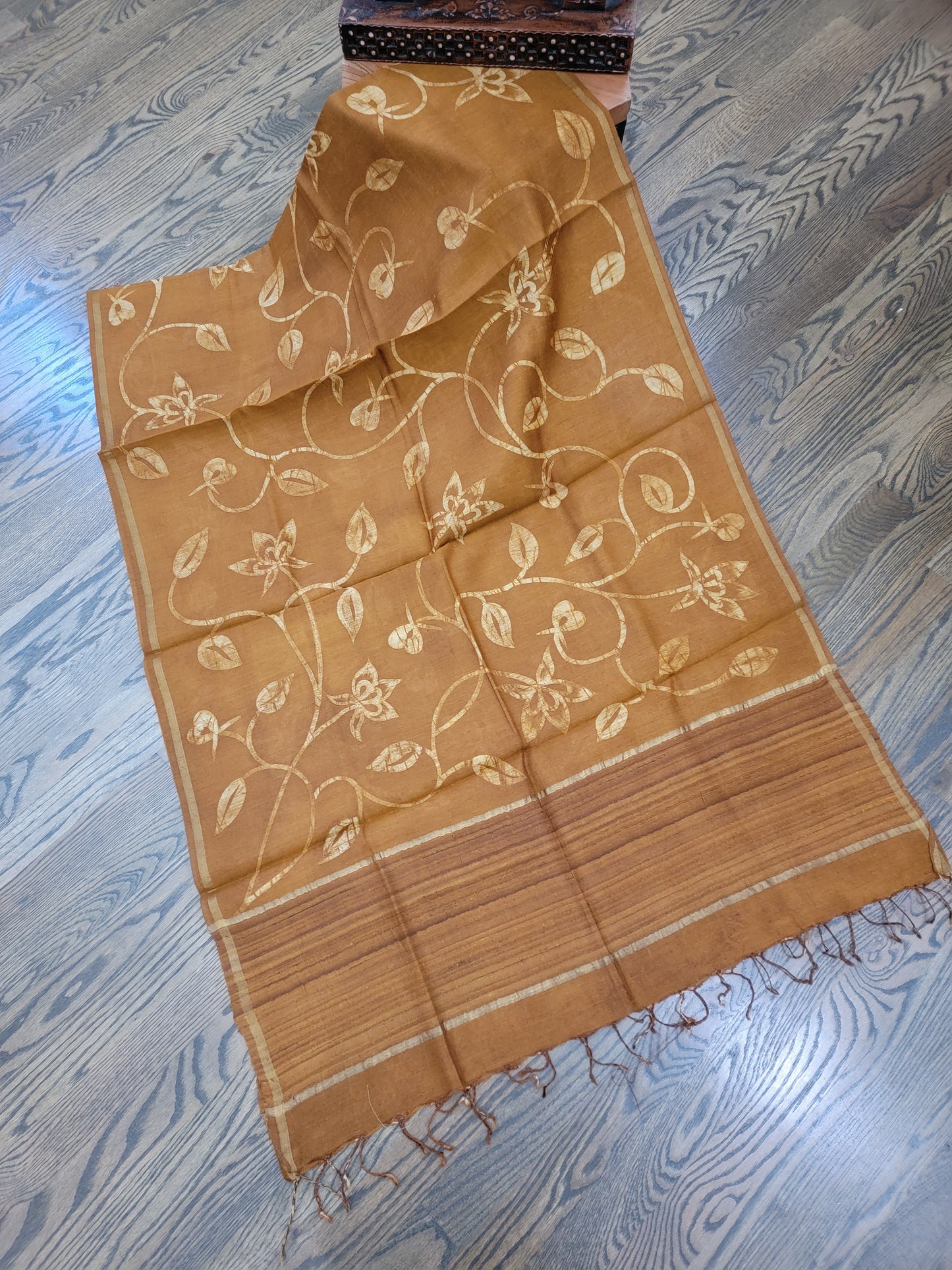 Hand Batik Dupatta on tusser Silk