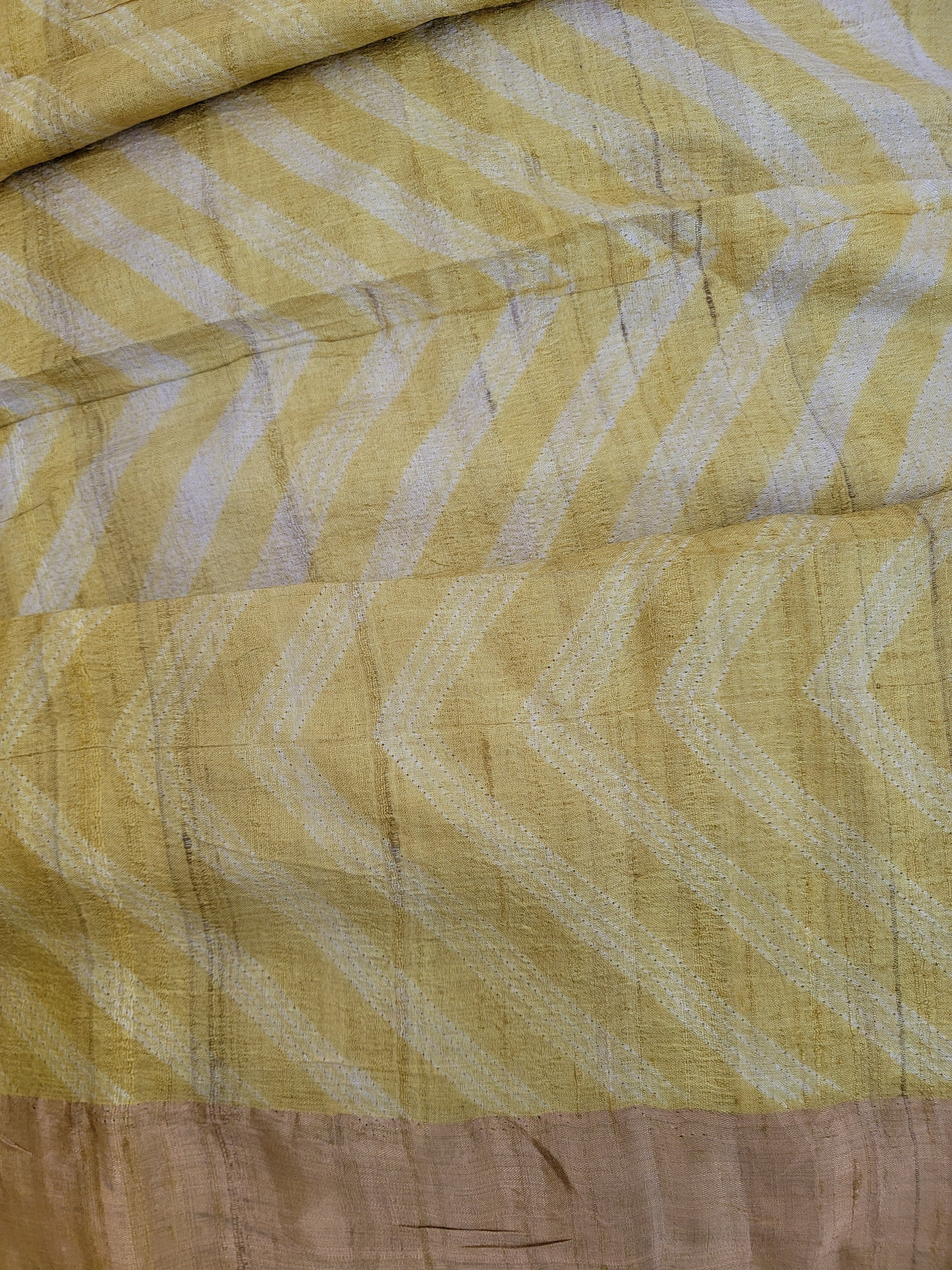 tusser-shibori-silk-saree-online-shop-yellow - detail