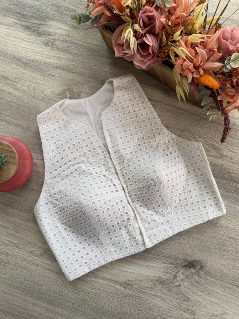 Racerback Hakoba blouse - sleeveless