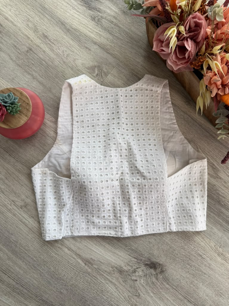 Racerback Hakoba blouse - sleeveless