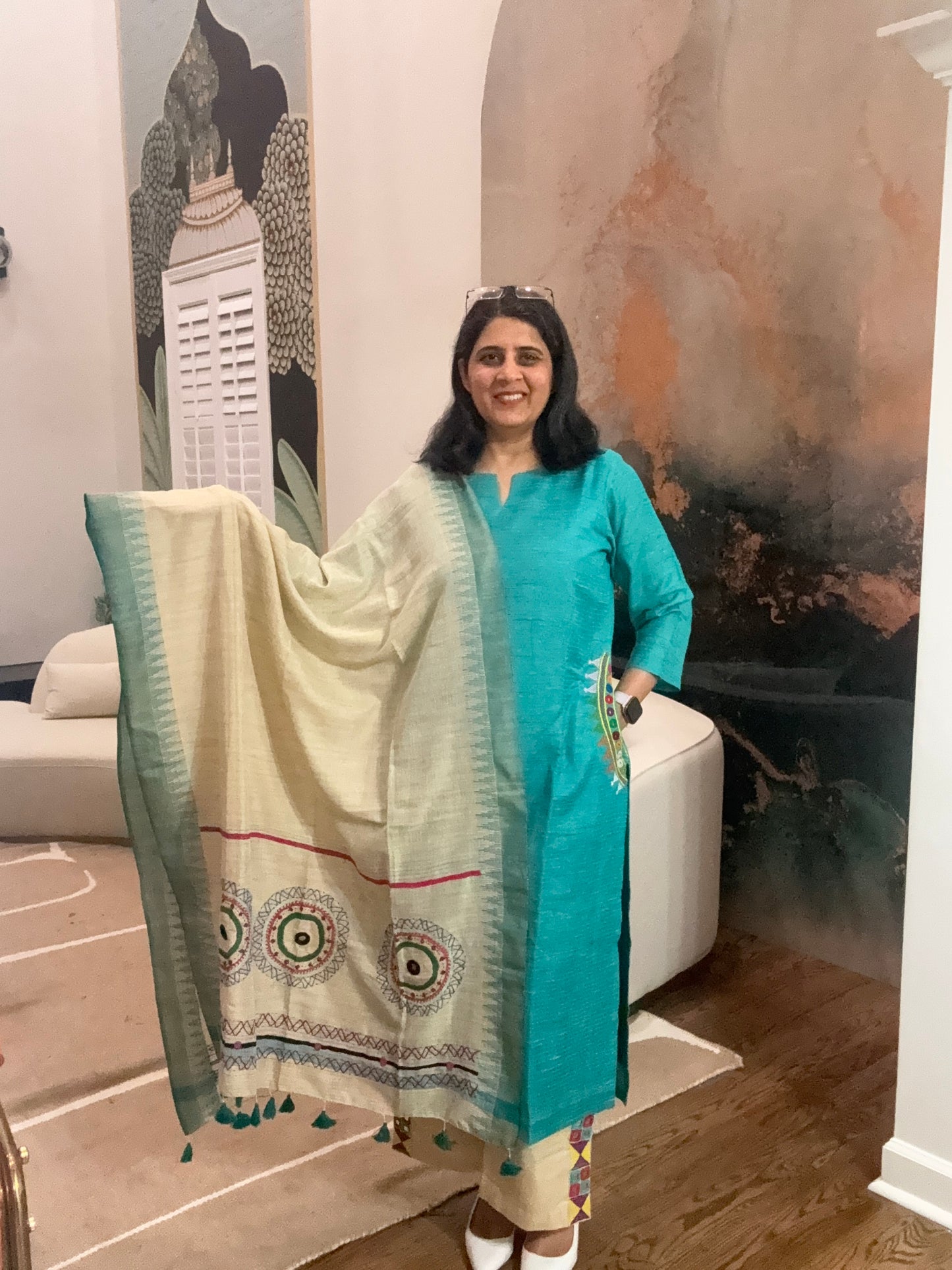 Size L - 40 - Lambani kurta, pant dupatta set