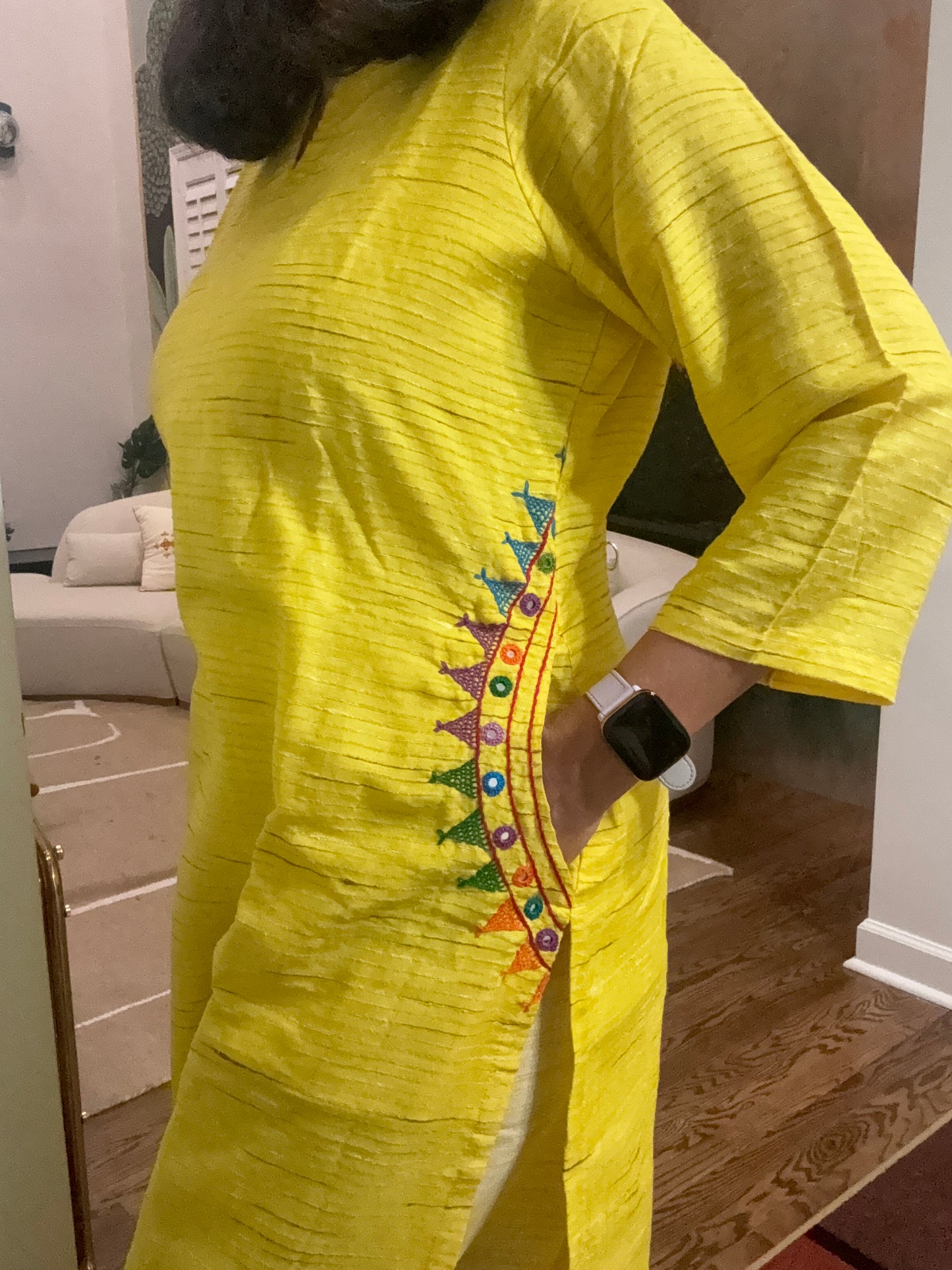 Size XL - 42 - Lambani kurta, pant dupatta set