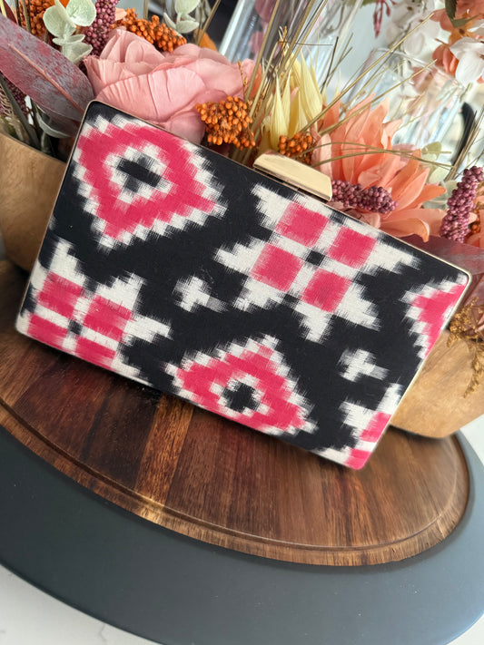 Telia Rumal Clutch