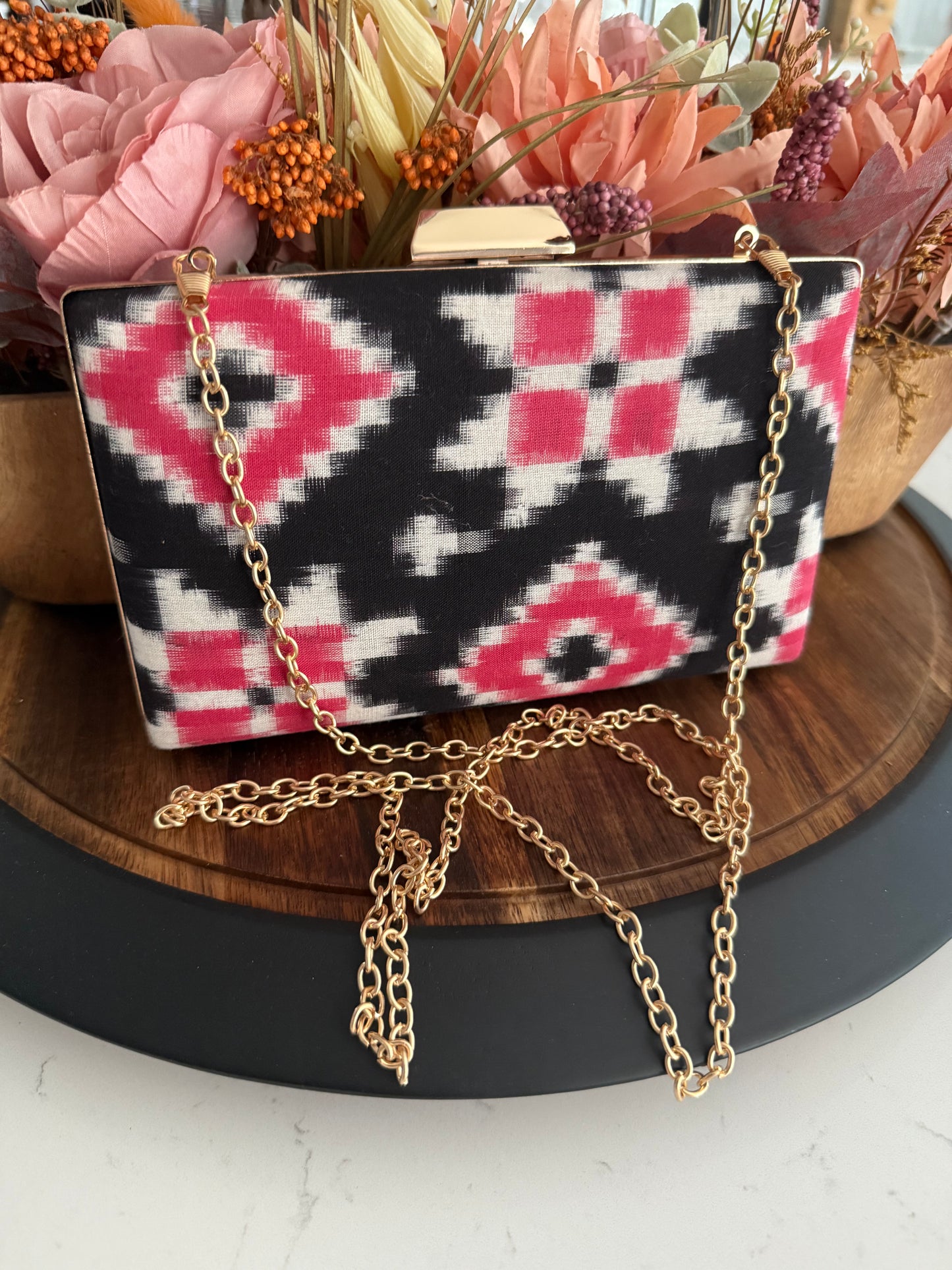 Telia Rumal Clutch
