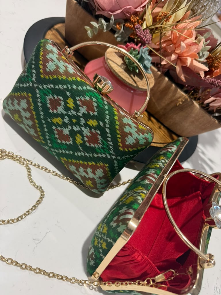 Patola Clutches - Green
