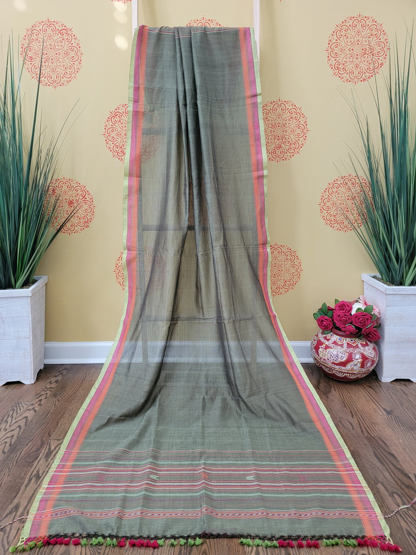 Kutchhi Handwoven - Bhujodi Dupatta