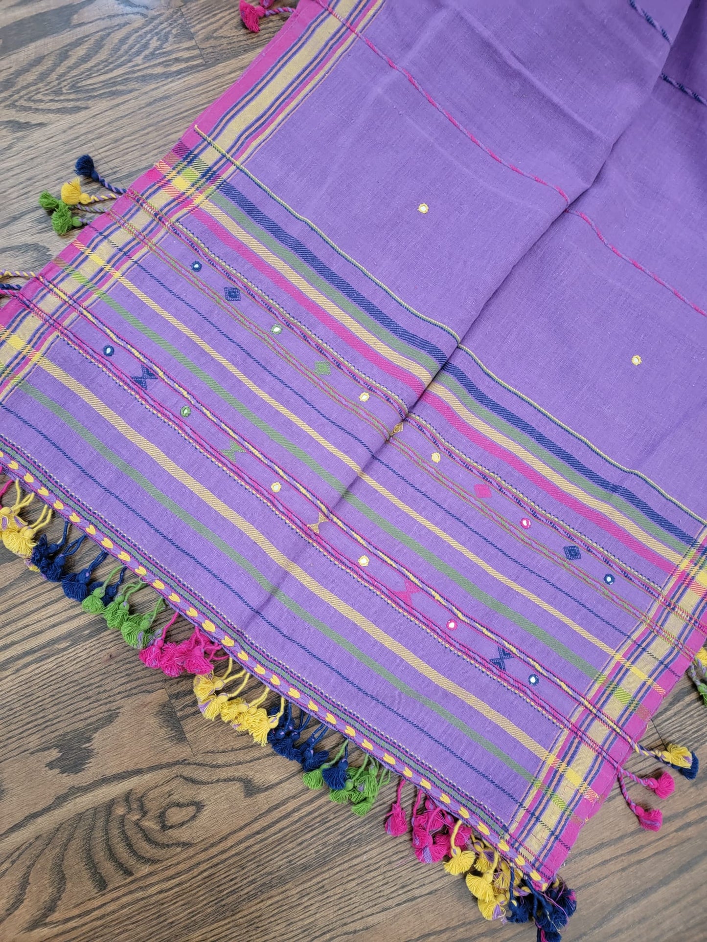 Kutchhi Handwoven - Kala cotton Bhujodi Stoles